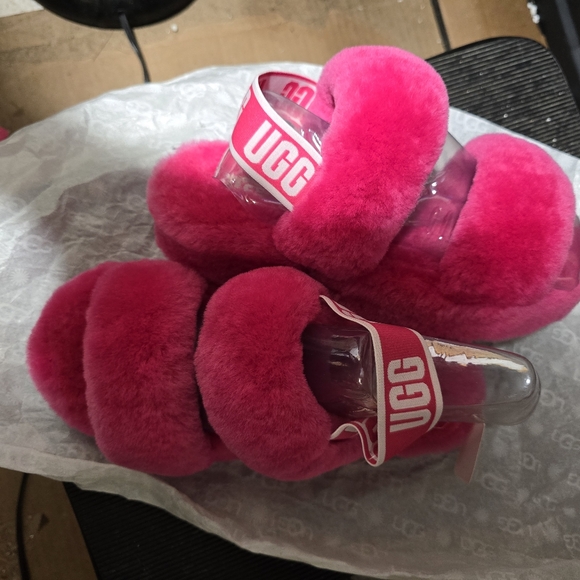 - UGG Women's Oh Yeah Slippers- Size 6 - Picture 4 of 5